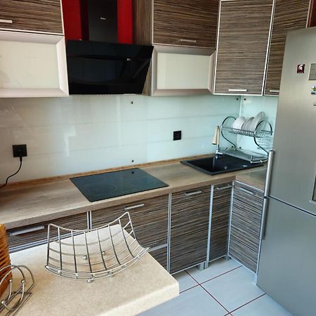 Ferienwohnung Apartament Baszta Kaszana Trzebiatow nad Rega Exterior foto